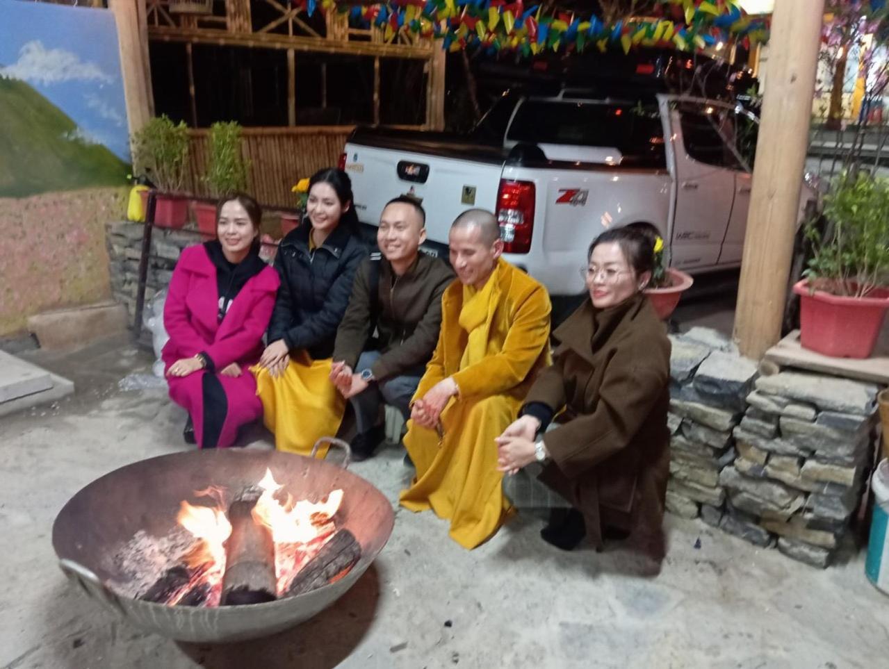Homestay Nha Pao Loung Kam Kültér fotó