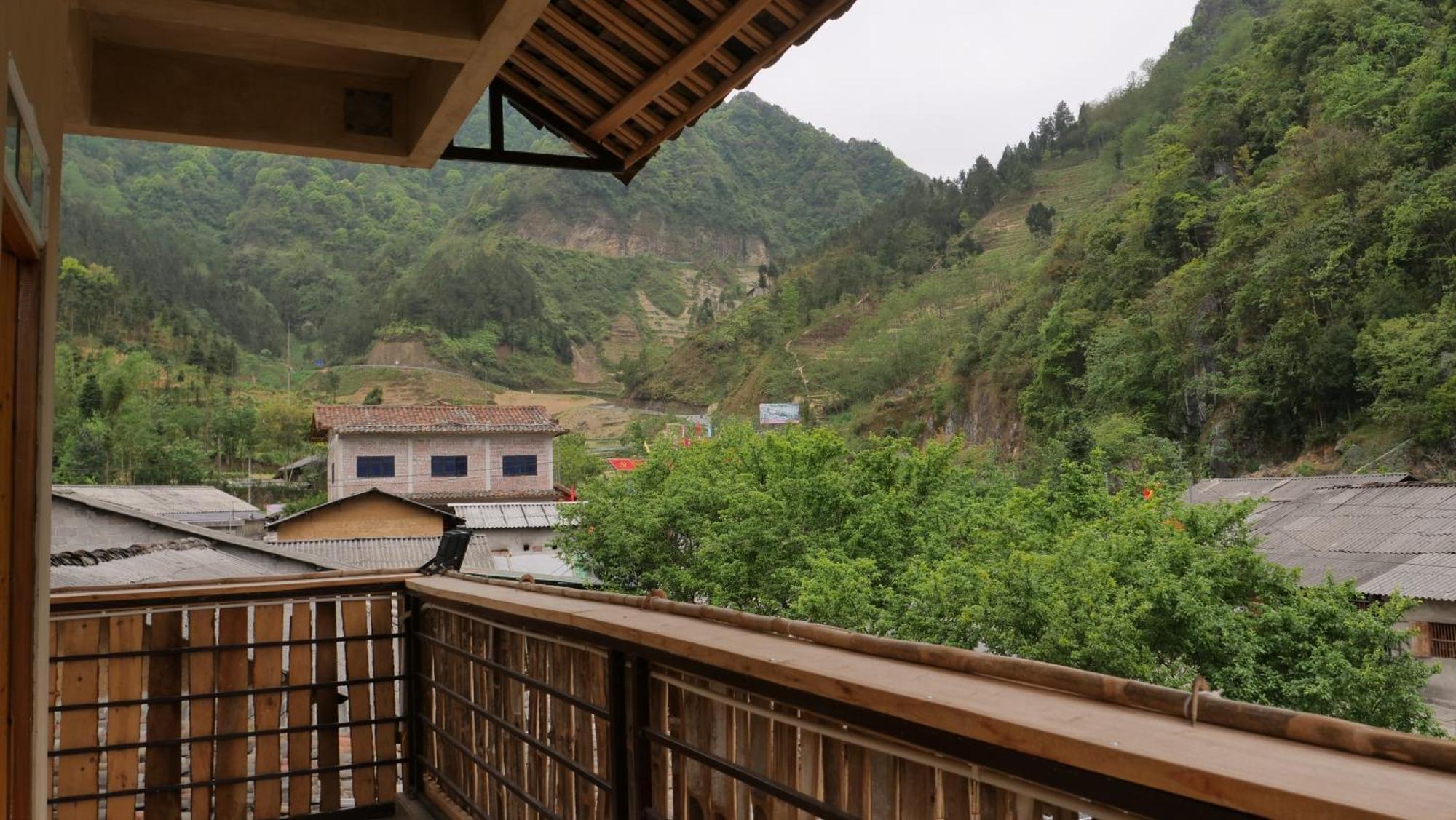 Homestay Nha Pao Loung Kam Kültér fotó