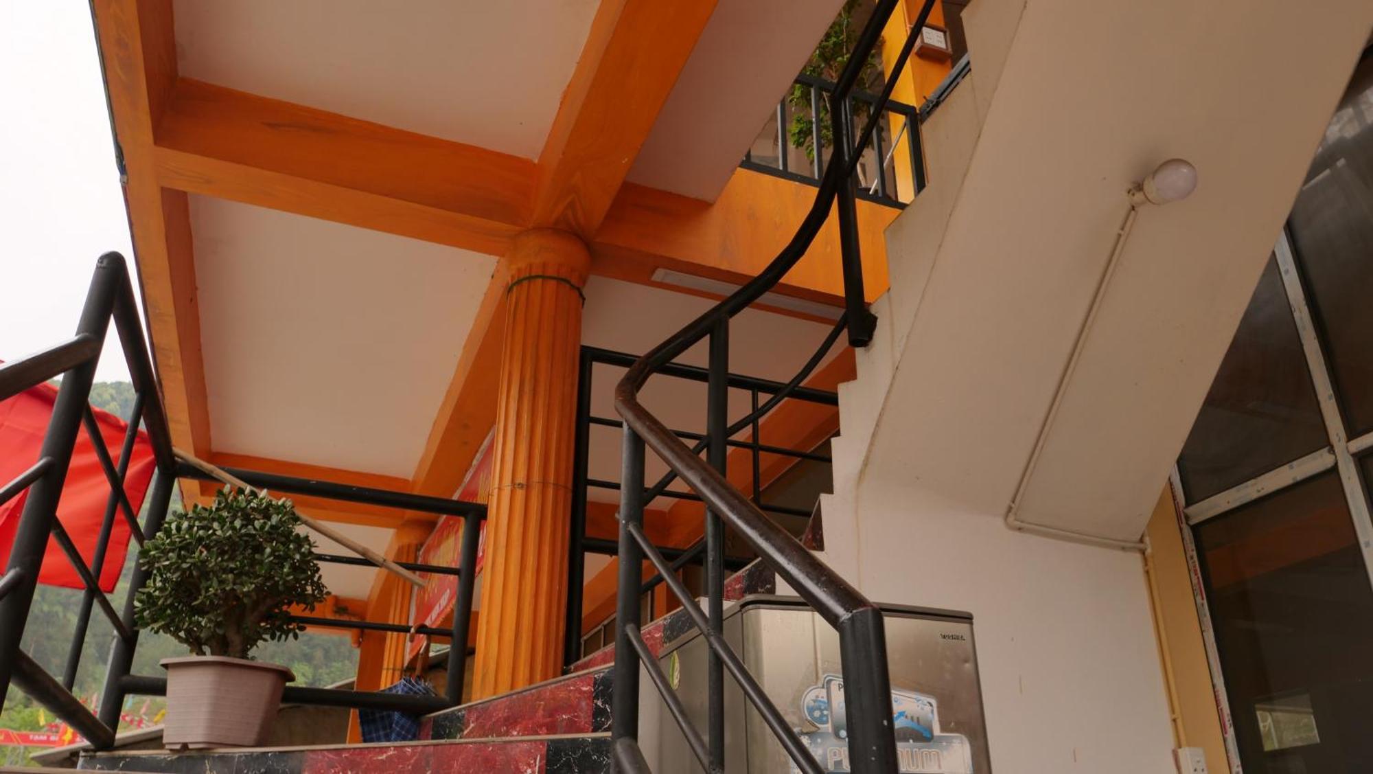 Homestay Nha Pao Loung Kam Kültér fotó