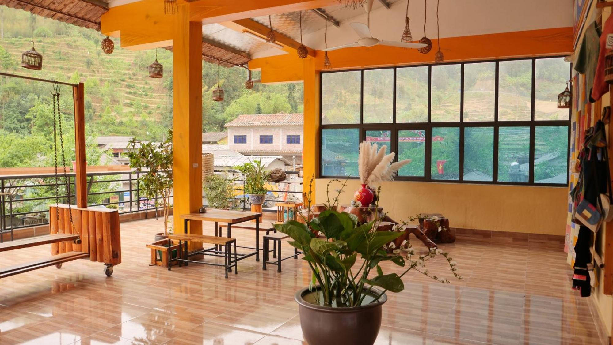 Homestay Nha Pao Loung Kam Kültér fotó
