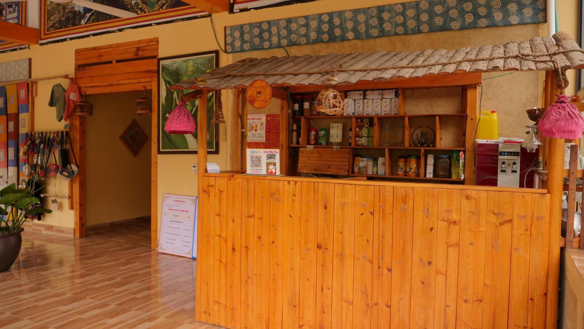 Homestay Nha Pao Loung Kam Kültér fotó