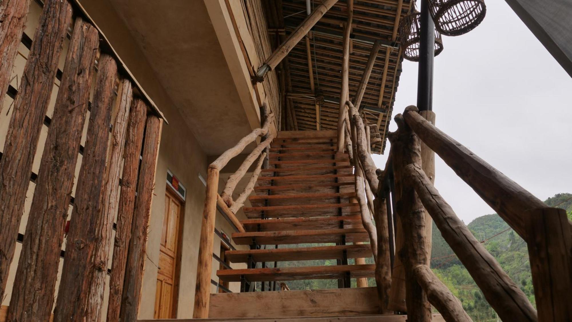 Homestay Nha Pao Loung Kam Kültér fotó